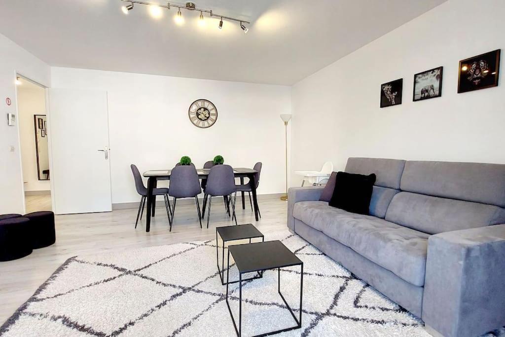 Cosy Home 2, 2 Chambres, 6 Personnes, 3 Min Gare, Parking Cergy Exterior photo